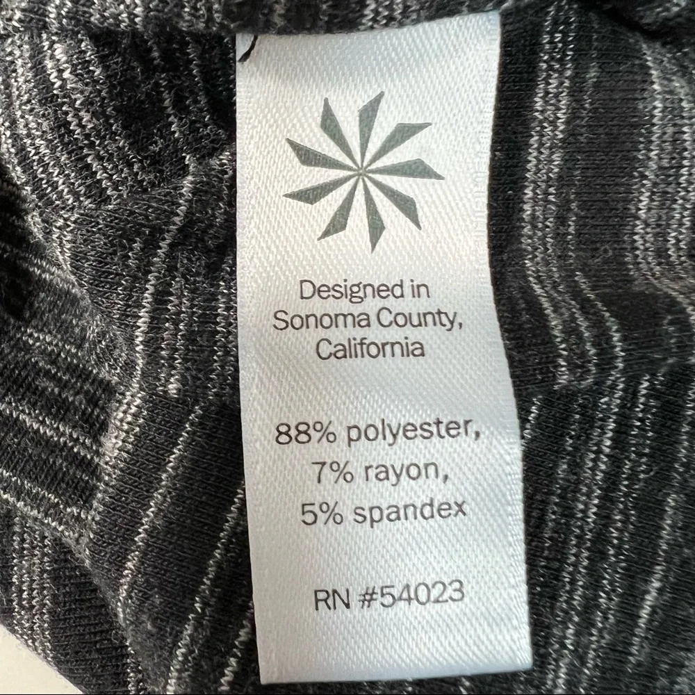 ATHLETA Dress Topanga Stretch Ruched Sides Long Sleeves Black Heather Gr… - Picture 12 of 13